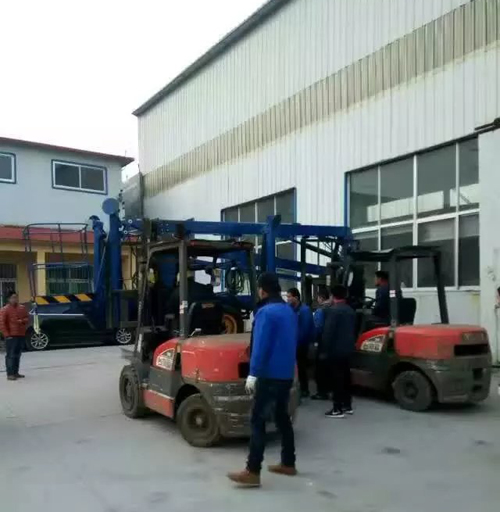 拖車折臂式升降平臺 拖車折臂式升降平臺