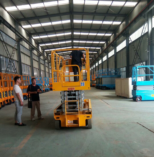 液壓升降平臺(tái) 液壓升降平臺(tái)