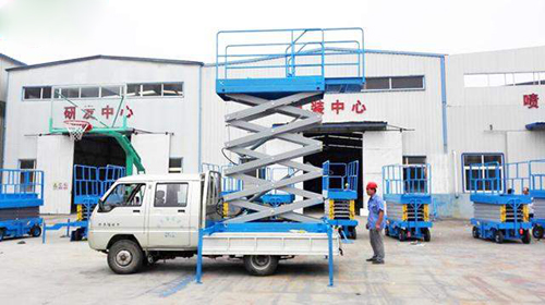 車載式液壓升降機(jī) 車載式液壓升降機(jī)