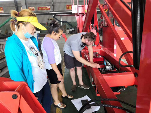 液壓升降平臺 液壓升降平臺